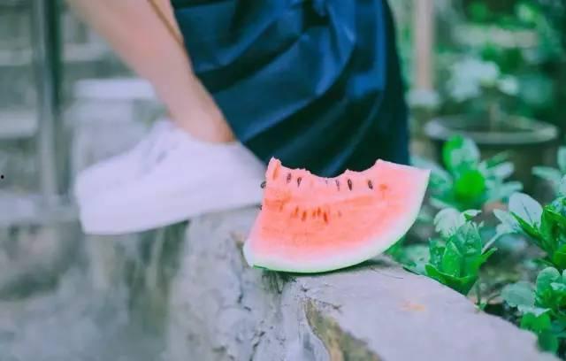 张照片吃瓜,揭秘娱乐圈的“吃瓜”瞬间